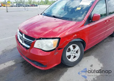 2012 Dodge Grand Caravan Sxt из США, поврежденный, VIN 2C4RDGCG8CR357644